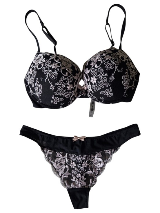 Adore Me Other - NEW adore me black pink embroidered lace bra panty set 32d / m lingerie